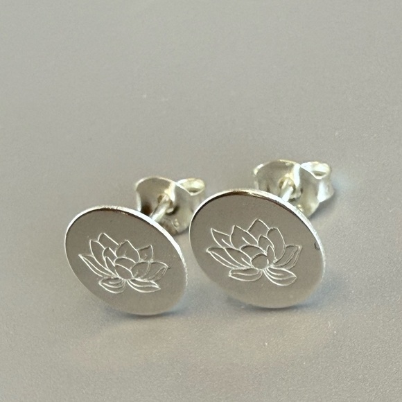 Sterling Silver Round Lotus Flower Earrings - Picture 5 of 8